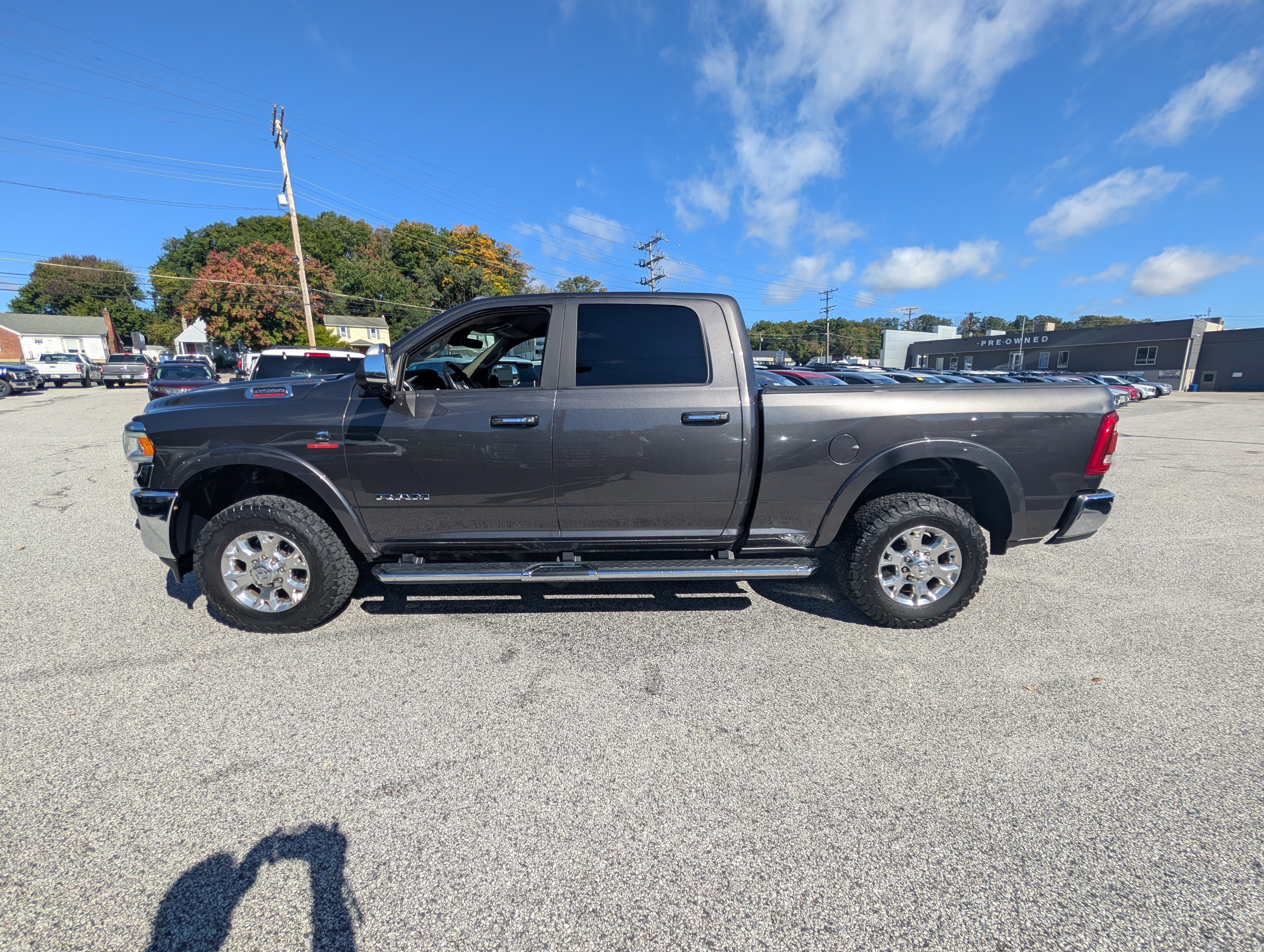 Used 2020 RAM 2500 Laramie AWD/4WD image 3