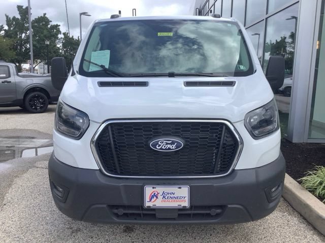 Certified 2026 Ford Transit 250 Low Roof w/ Exterior Upgrade Package RWD image 7