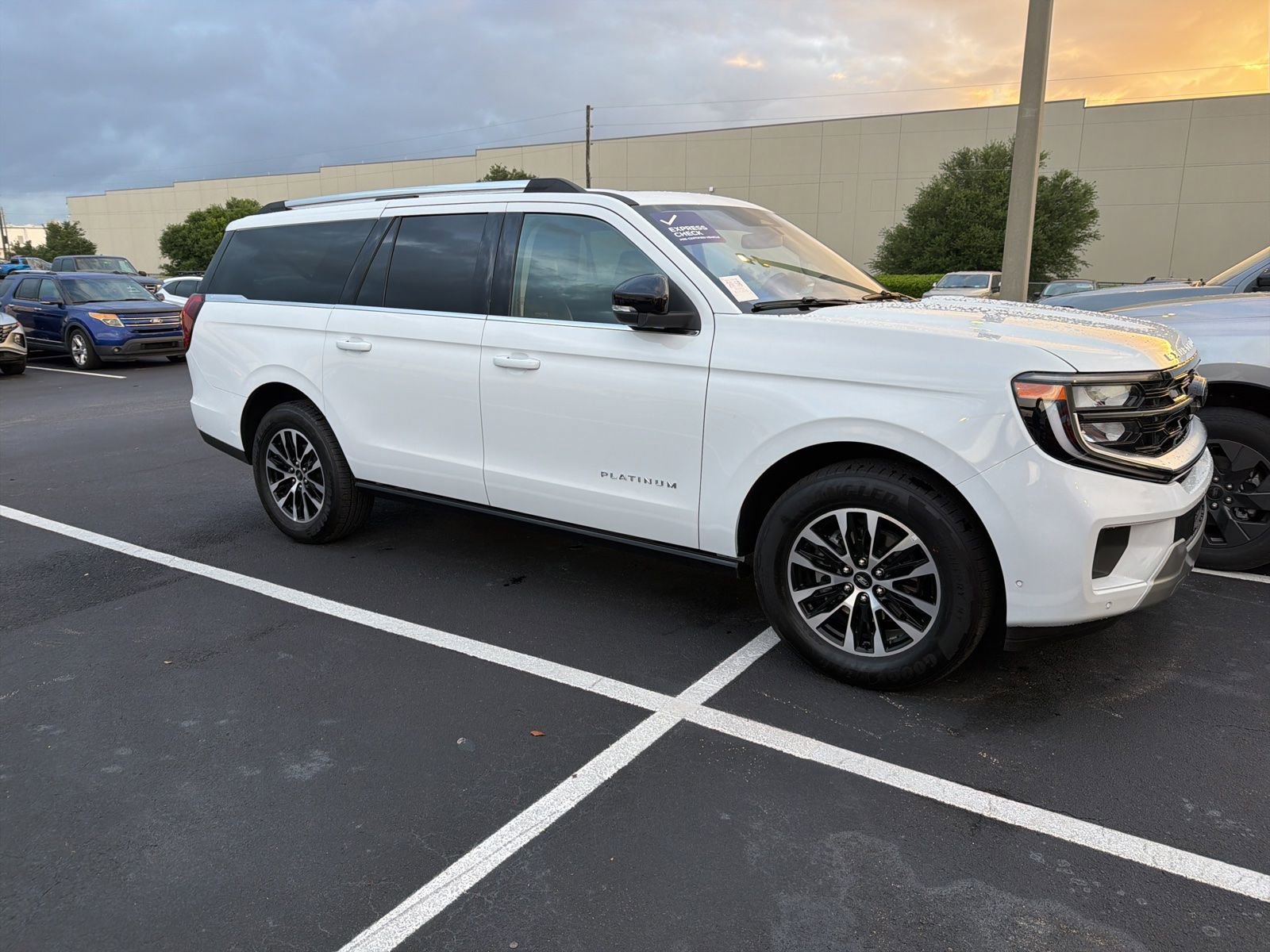 Certified 2025 Ford Expedition Max Platinum