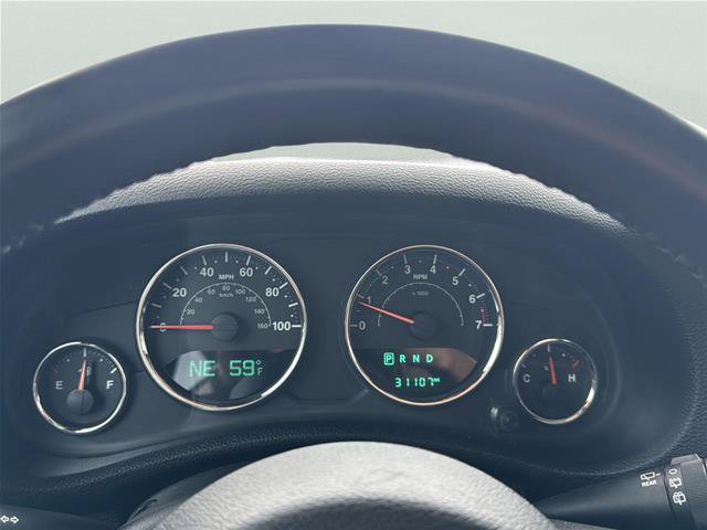 Used 2018 Jeep Wrangler Unlimited Rubicon w/ Connectivity Group AWD/4WD image 20
