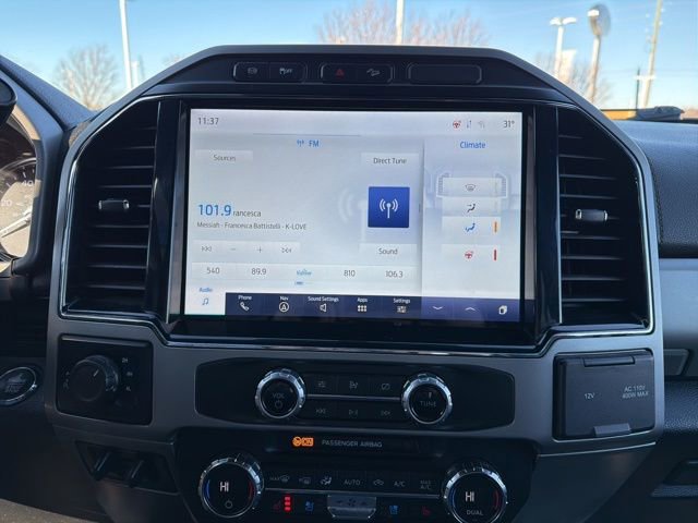 Certified 2022 Ford F250 Lariat w/ Black Appearance Package image 29