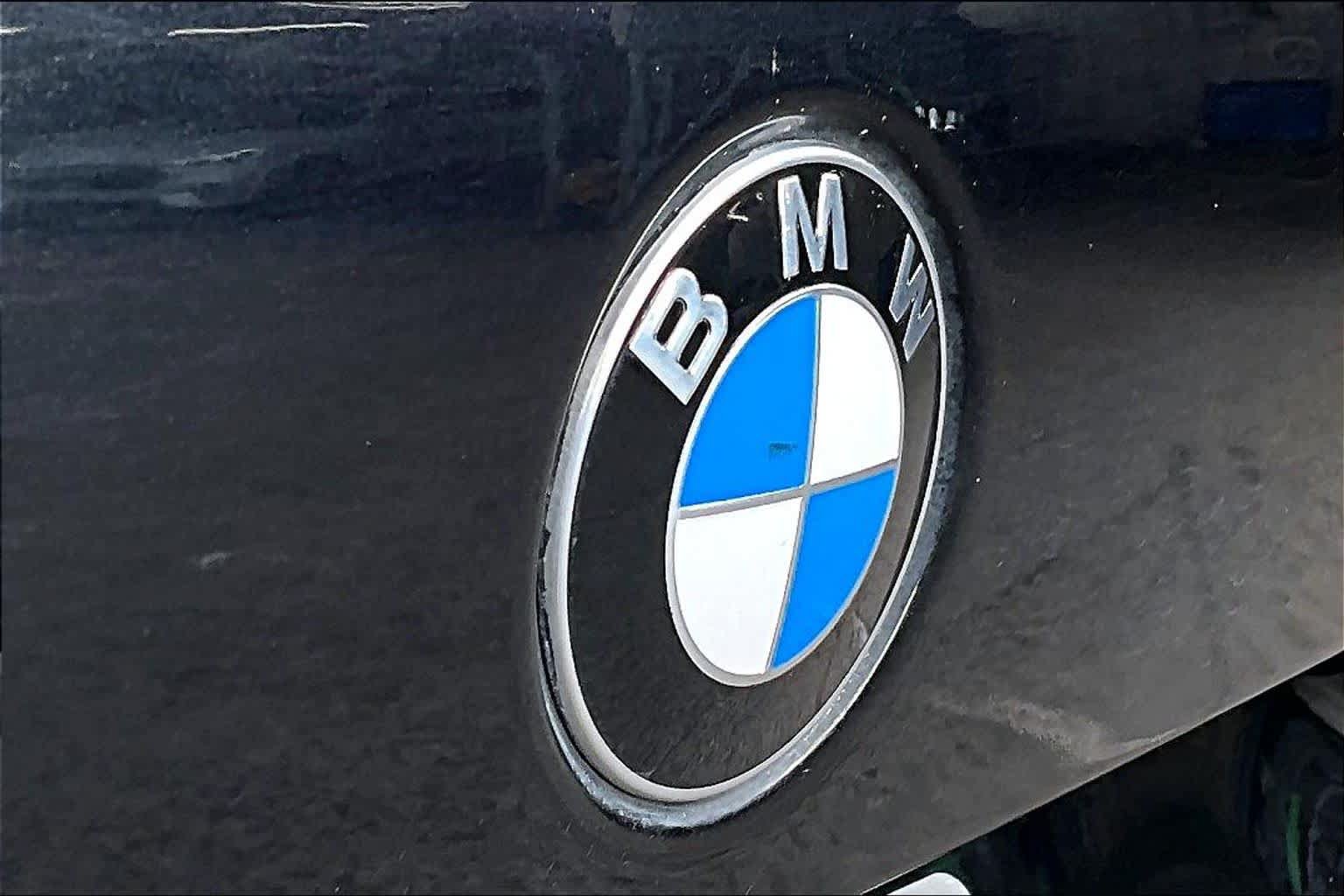 Used 2023 BMW X5 sDrive40i w/ M Sport Package RWD image 31