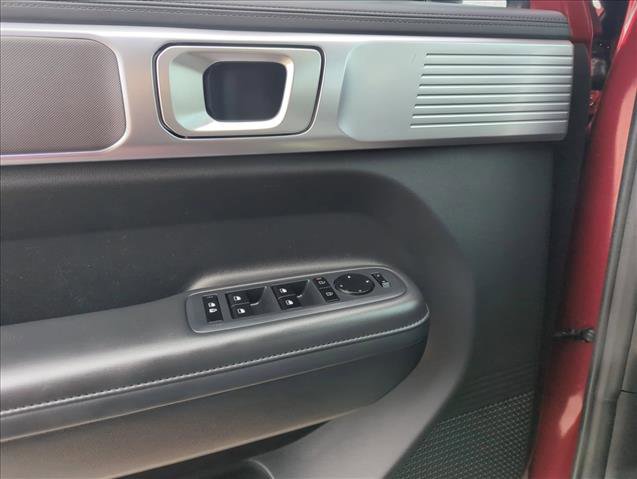 Used 2025 Hyundai Santa Fe XRT image 27