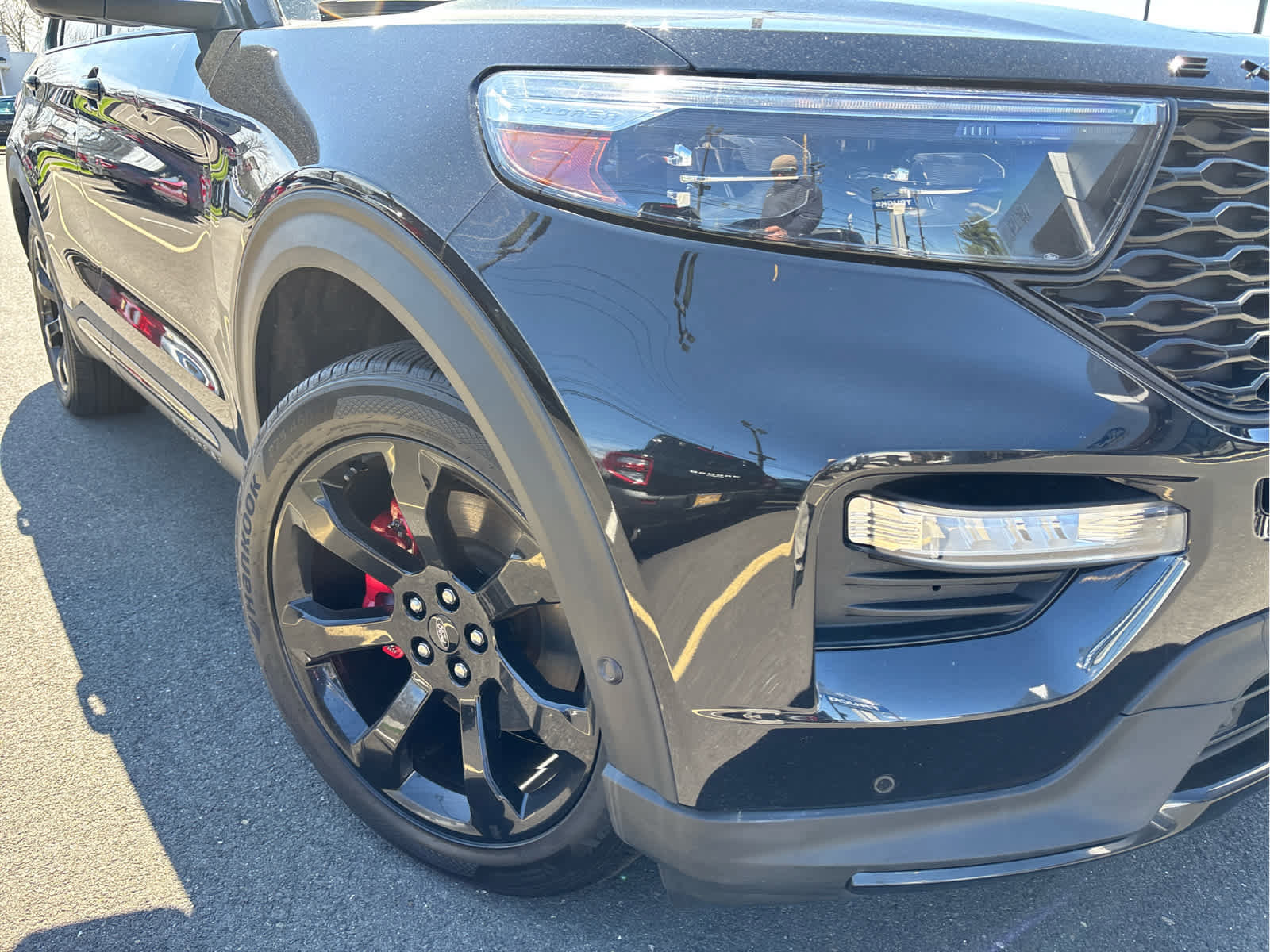 Certified 2022 Ford Explorer ST w/ Equipment Group 401A image 28