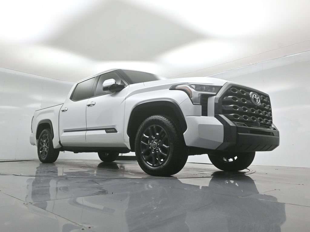Used 2022 Toyota Tundra Platinum w/ Advanced Package RWD image 48