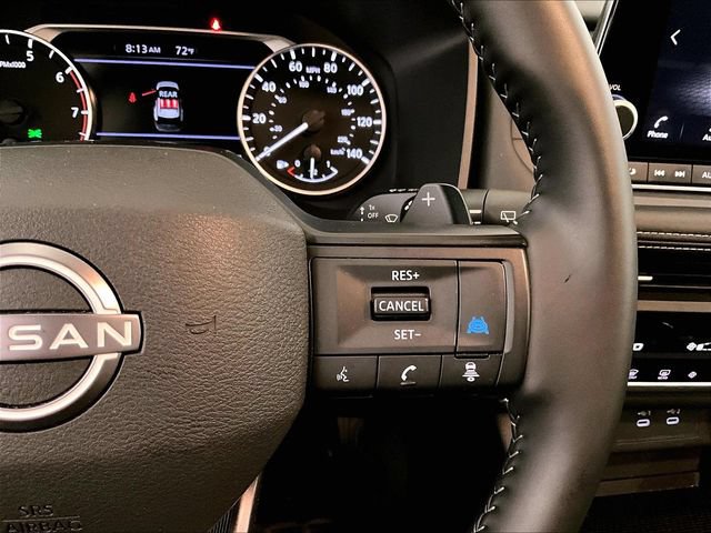 Used 2025 Nissan Rogue SV AWD/4WD image 18