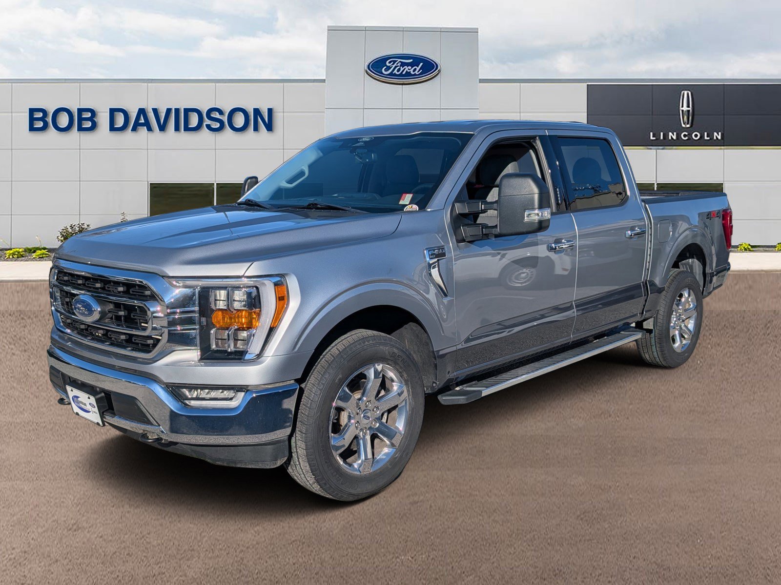 Certified 2022 Ford F150 XLT w/ Equipment Group 302A High image 7