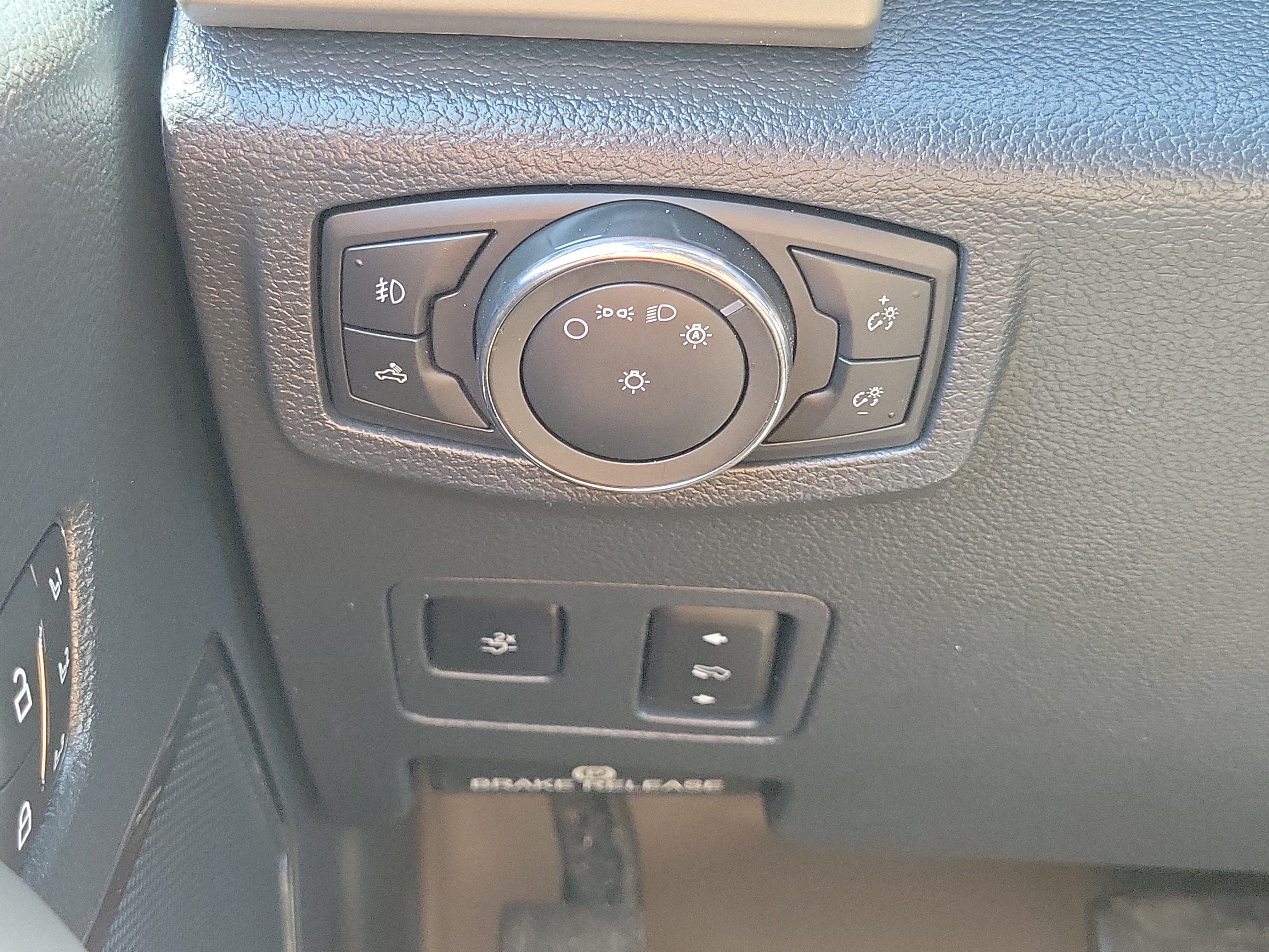 Certified 2022 Ford F250 Lariat w/ Lariat Ultimate Package AWD/4WD image 27