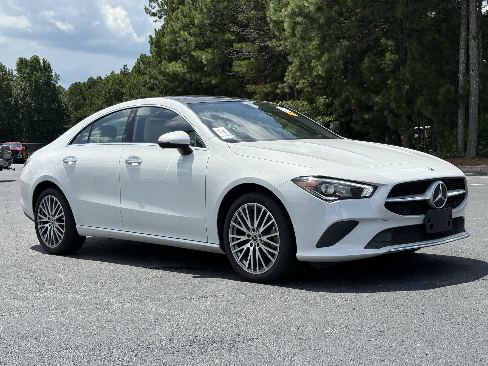 Used 2023 Mercedes-Benz CLA 250 4MATIC w/ Premium Package image 21