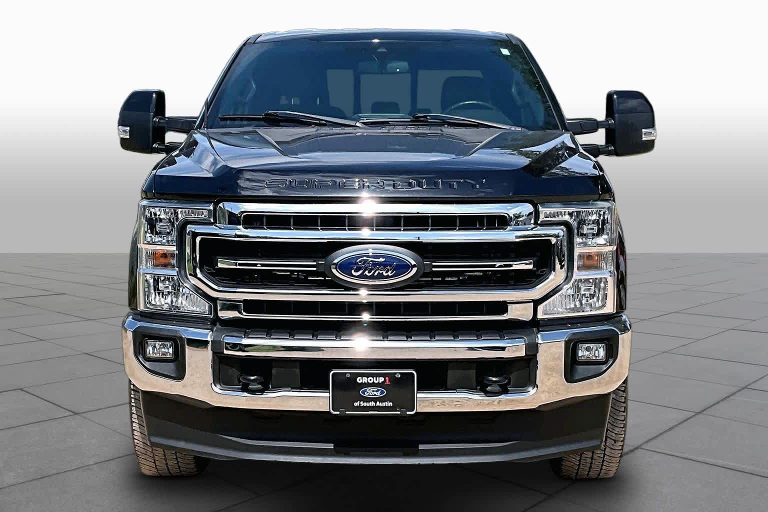 Certified 2022 Ford F250 Lariat w/ Lariat Ultimate Package AWD/4WD image 4