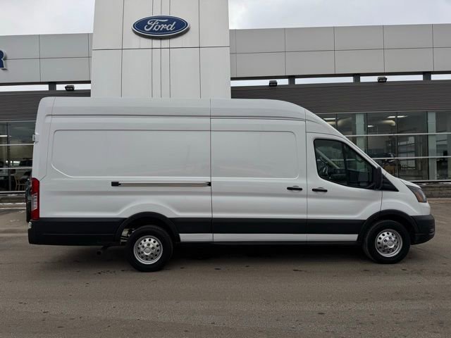 Certified 2023 Ford Transit 250 Base image 4
