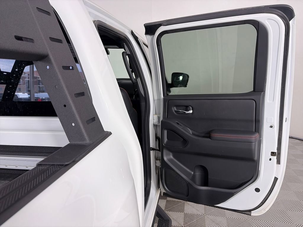 Used 2023 Nissan Frontier PRO-4X w/ Pro-4X Premium Package AWD/4WD image 29