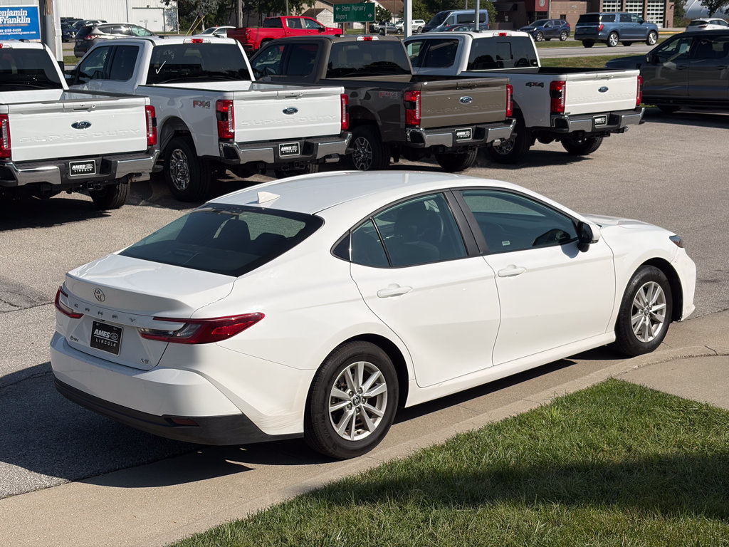 Used 2025 Toyota Camry LE FWD image 6