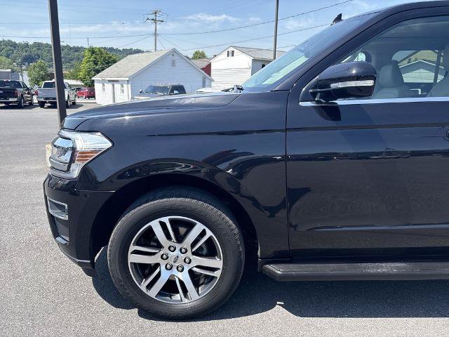 Certified 2024 Ford Expedition Limited AWD/4WD image 10