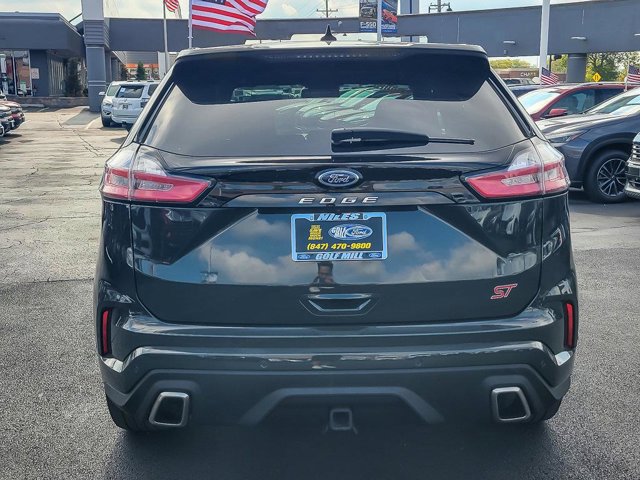 Certified 2024 Ford Edge ST w/ Equipment Group 401A image 3