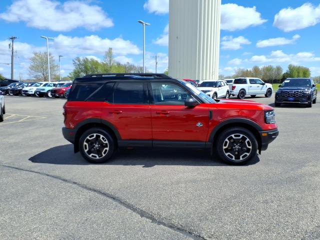 Certified 2023 Ford Bronco Sport Outer Banks AWD/4WD image 4