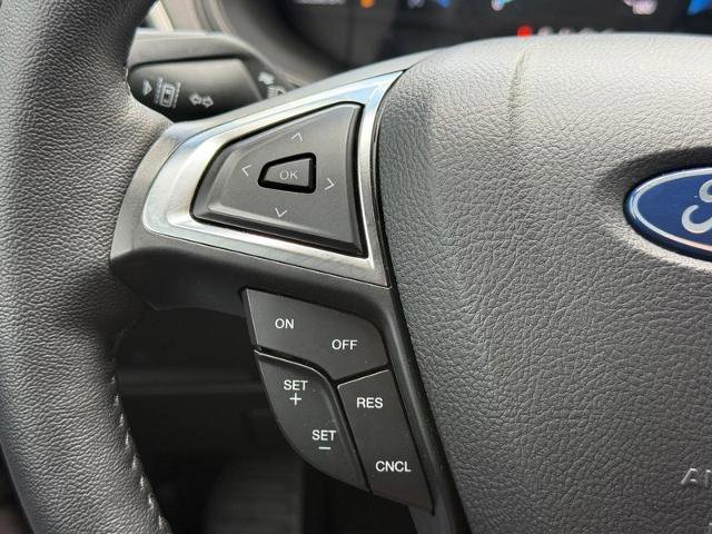Certified 2024 Ford Edge SEL w/ Convenience Package AWD/4WD image 15