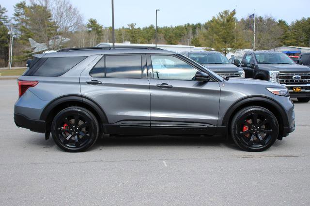 Certified 2024 Ford Explorer ST w/ Equipment Group 401A AWD/4WD image 4