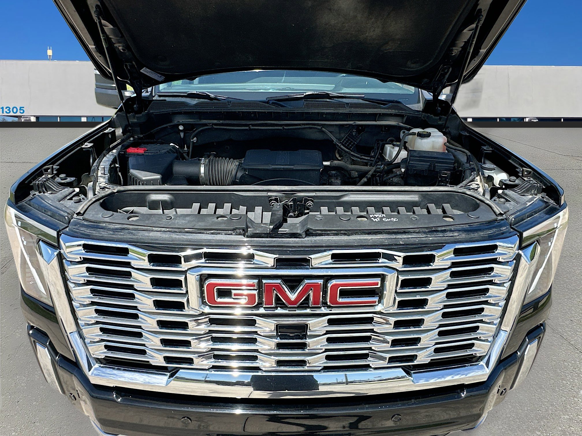 Used 2024 GMC Sierra 2500 Denali AWD/4WD image 31