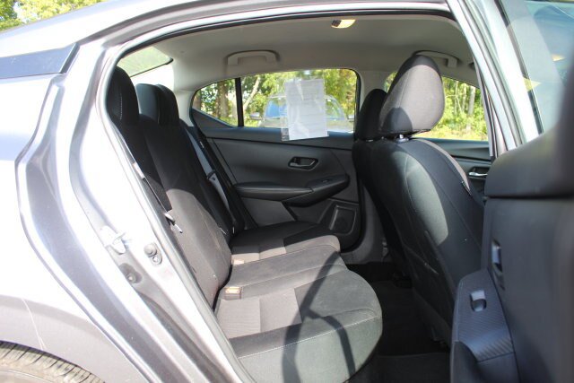 Used 2024 Nissan Sentra SV FWD image 25