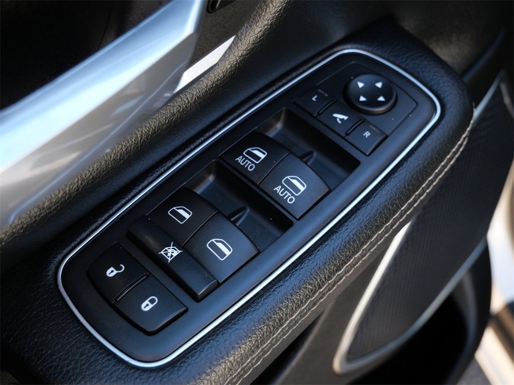 Used 2020 RAM 1500 Laramie image 17