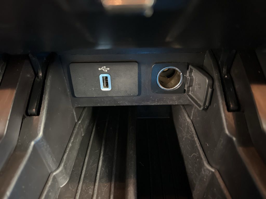 Certified 2017 Ford Explorer Limited w/ Equipment Group 301A image 15