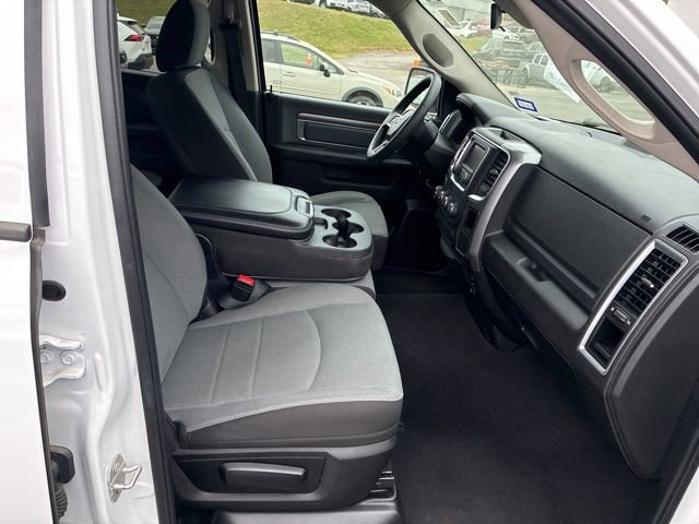 Used 2024 RAM 1500 Classic SLT image 34