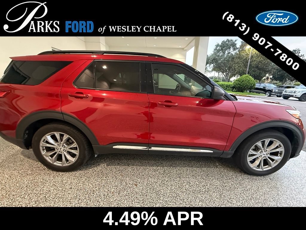 Certified 2023 Ford Explorer XLT w/ Equipment Group 202A RWD image 3