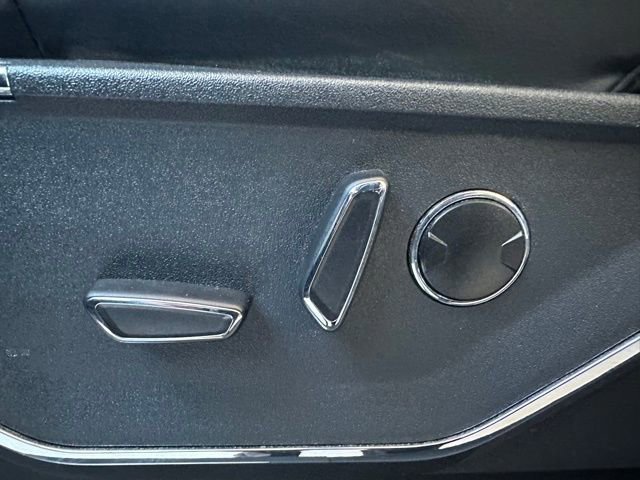 Certified 2023 Ford F150 Platinum w/ Equipment Group 701A High image 31