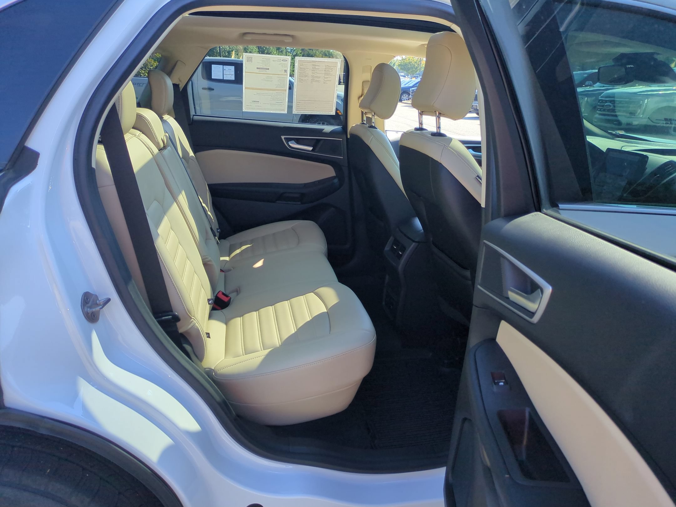 Certified 2023 Ford Edge SEL w/ Convenience Package AWD/4WD image 43