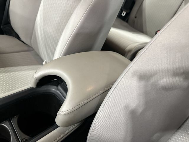 Used 2017 Honda HR-V LX image 28