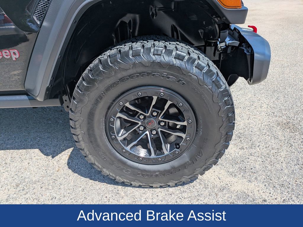 Used 2024 Jeep Wrangler Unlimited Rubicon w/ XTREMEE 35" Tire Package image 13