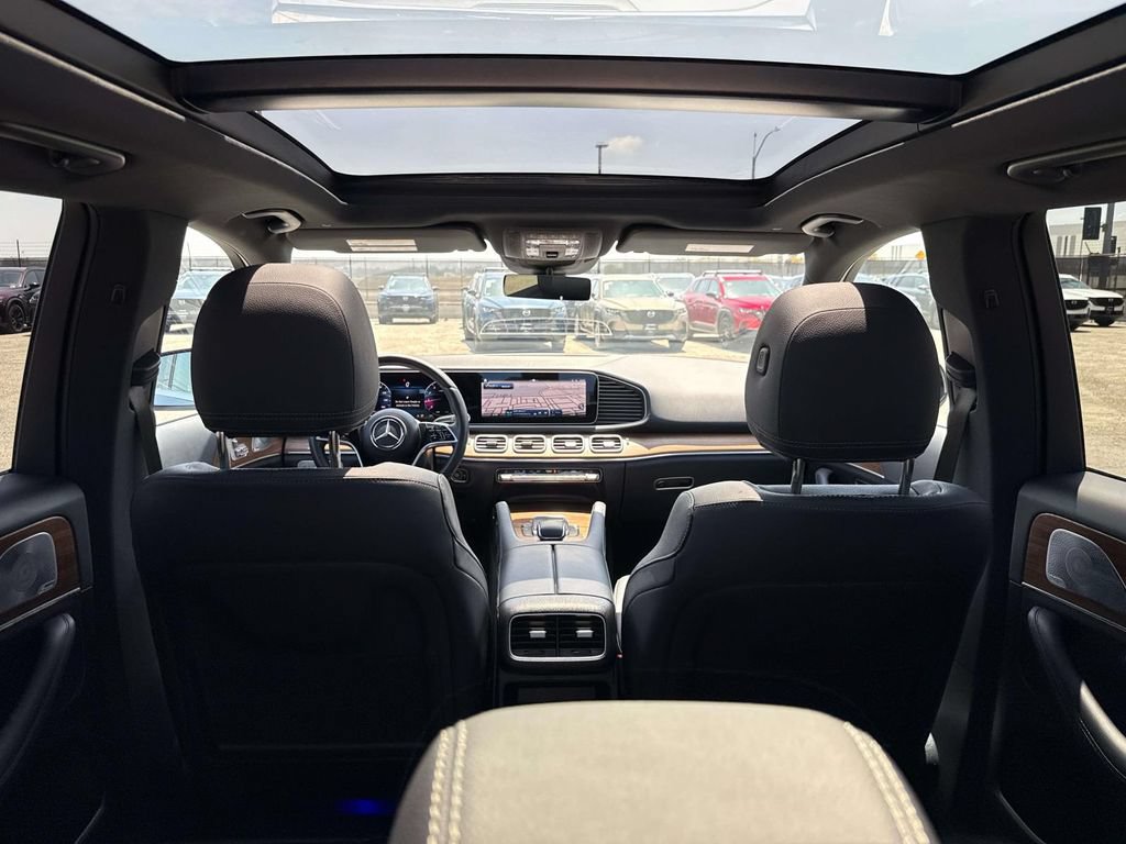 Used 2025 Mercedes-Benz GLE 350 4MATIC image 10