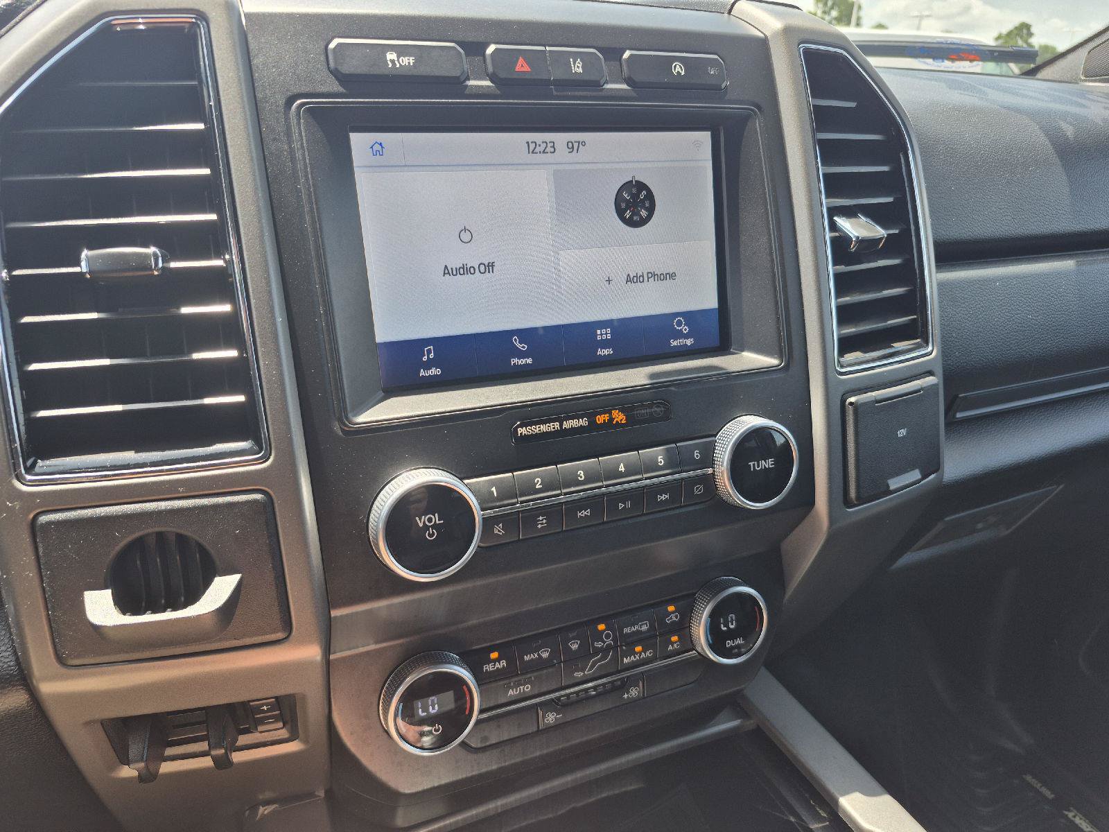 Certified 2021 Ford Expedition XLT RWD image 4