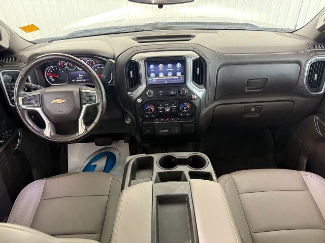 Used 2021 Chevrolet Silverado 1500 LT w/ Convenience Package II AWD/4WD image 3