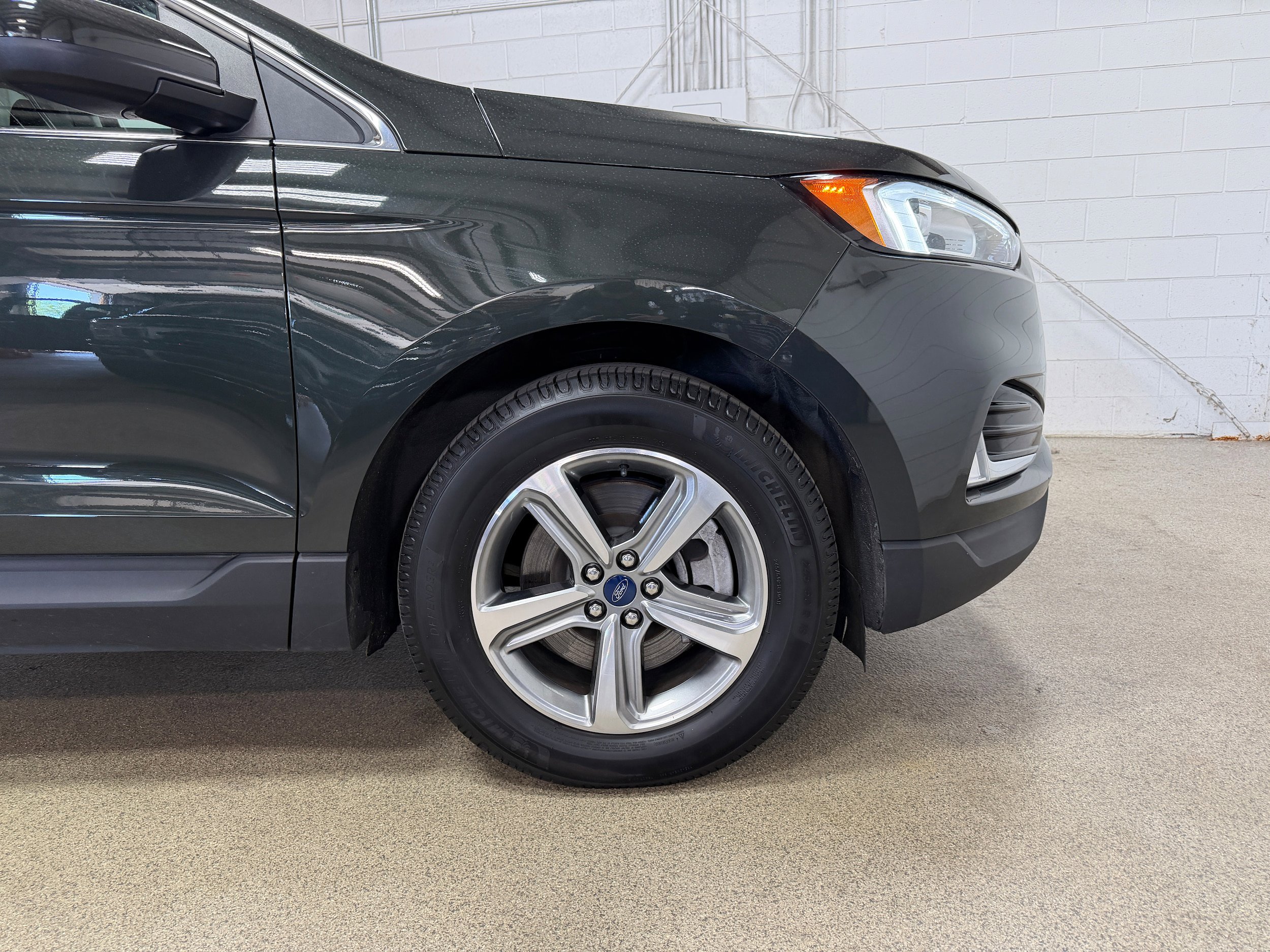 Certified 2022 Ford Edge SEL w/ Convenience Package AWD/4WD image 32