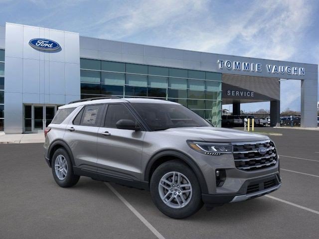 Certified 2026 Ford Explorer Active w/ Active Comfort Package RWD image 7