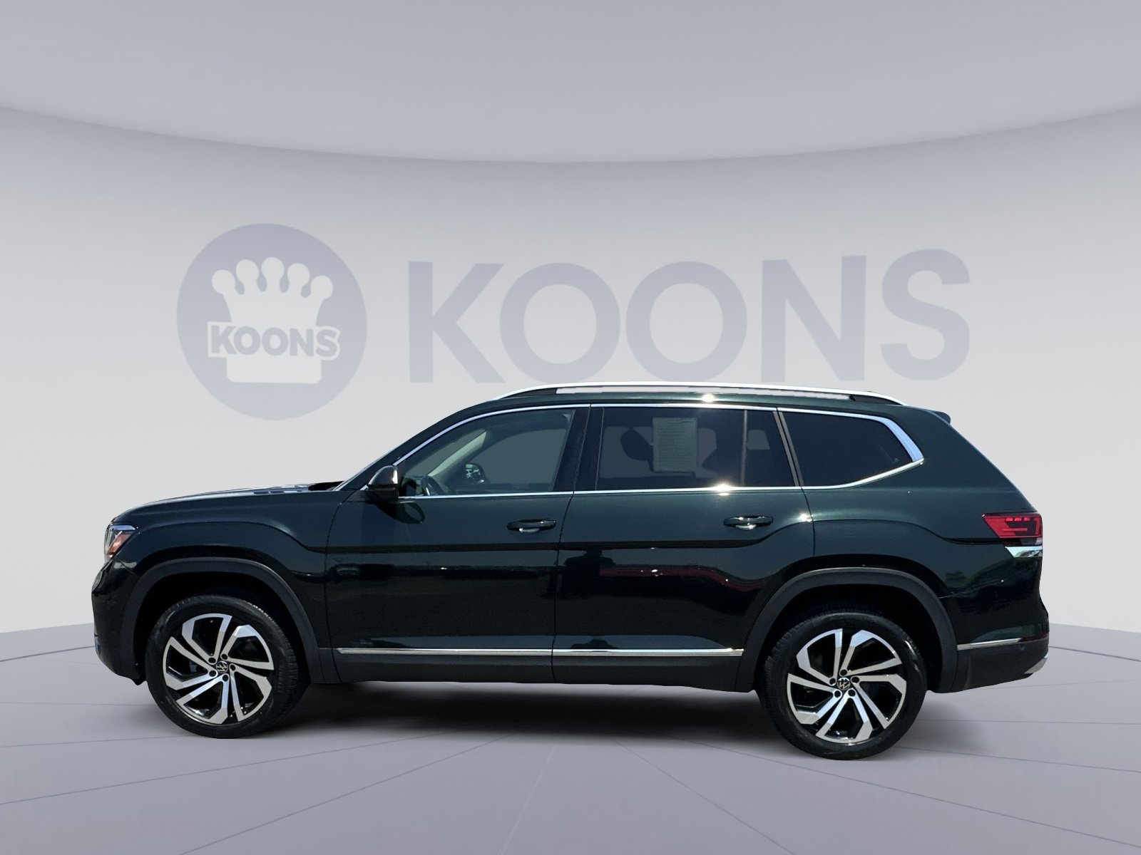 Used 2021 Volkswagen Atlas SEL Premium AWD/4WD image 7
