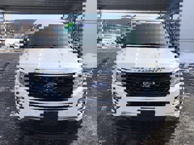 Certified 2017 Ford Explorer Sport w/ Equipment Group 401A image 7