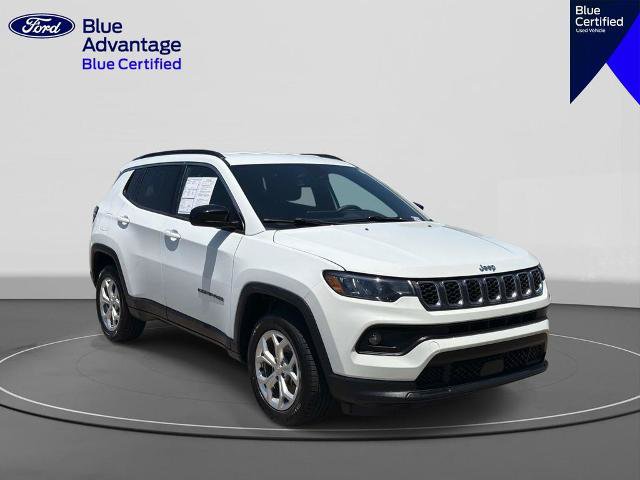 Used 2024 Jeep Compass Latitude AWD/4WD image 4