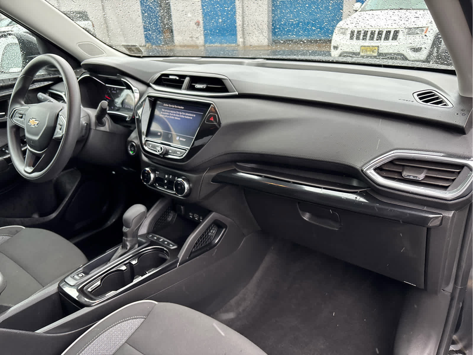 Used 2023 Chevrolet TrailBlazer LT w/ Convenience Package image 32