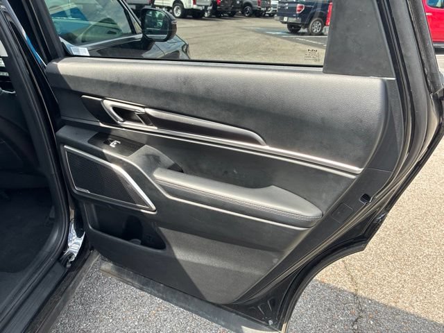 Used 2025 Kia Telluride S AWD/4WD image 59