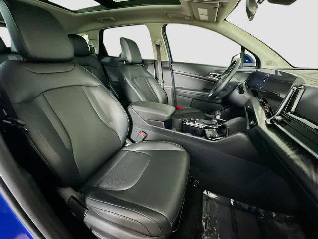 Used 2025 Kia Sportage SX FWD image 14