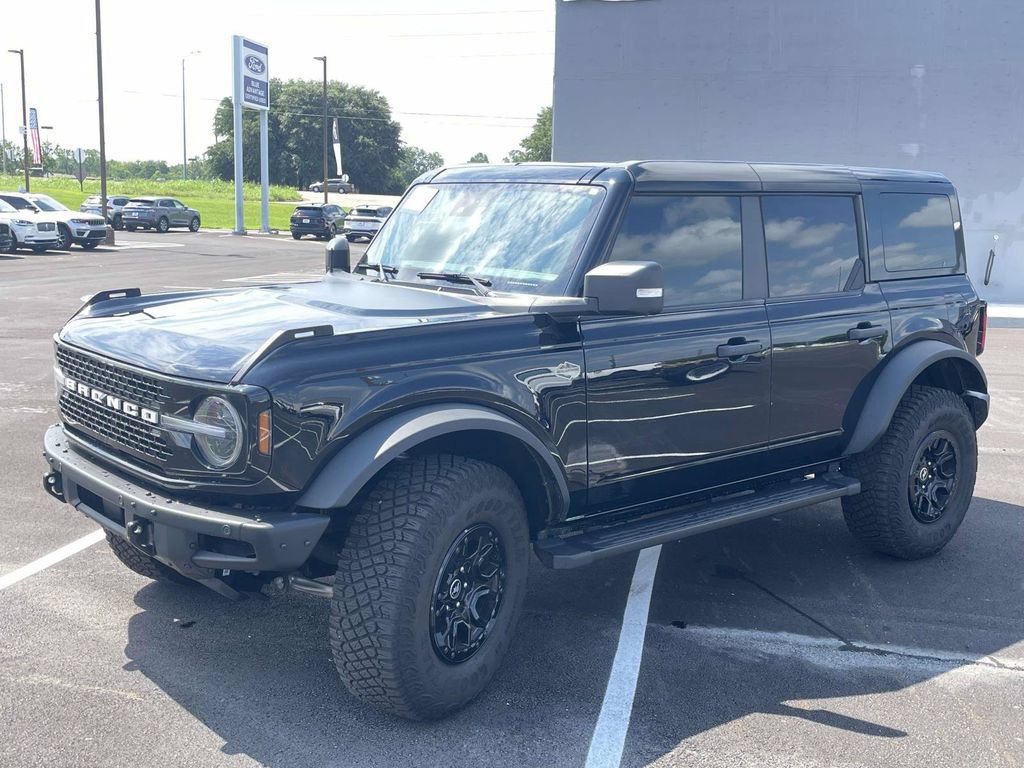 Certified 2024 Ford Bronco Wildtrak AWD/4WD image 7