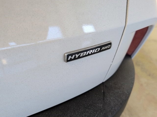 Certified 2020 Ford Escape Titanium image 34