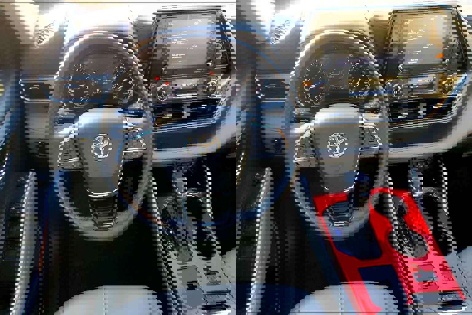 Used 2021 Toyota Highlander XLE FWD image 6