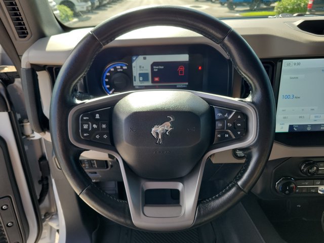 Certified 2022 Ford Bronco Wildtrak AWD/4WD image 25