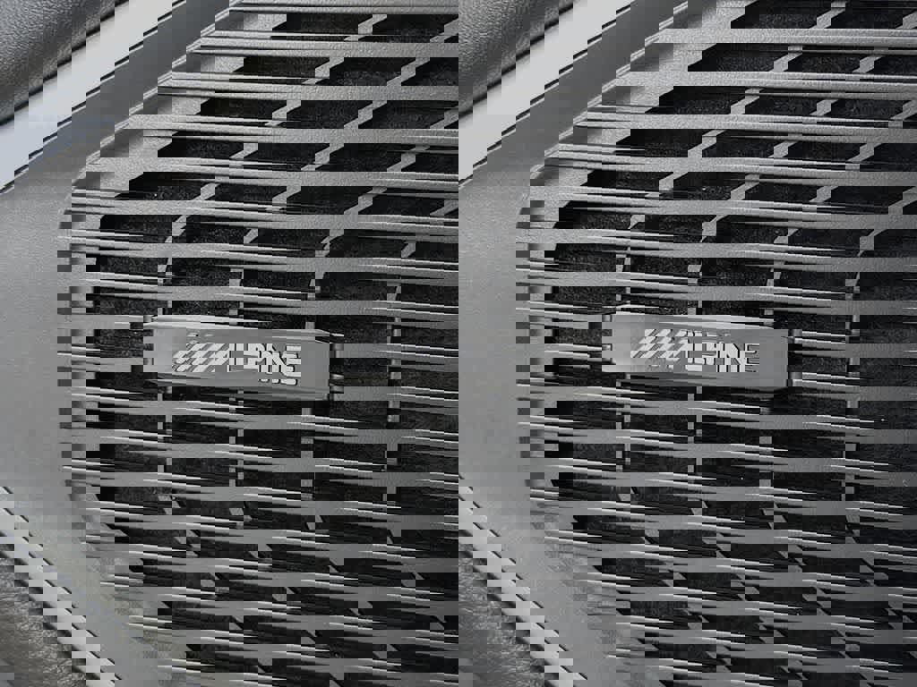 Used 2023 Jeep Wagoneer Series III w/ Preferred Equipment Group image 31