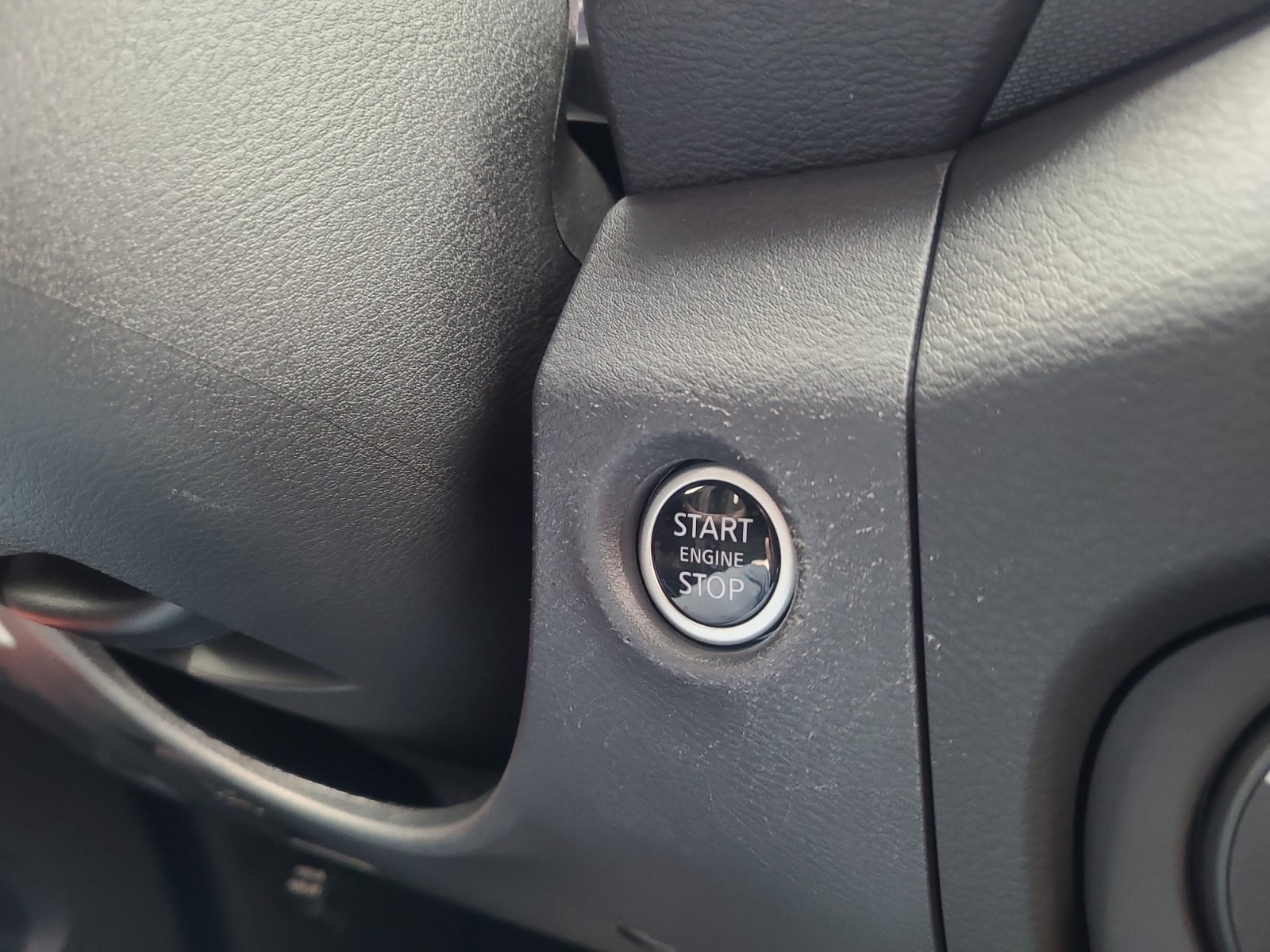 Used 2023 Nissan Frontier PRO-4X w/ Pro Convenience Package AWD/4WD image 30