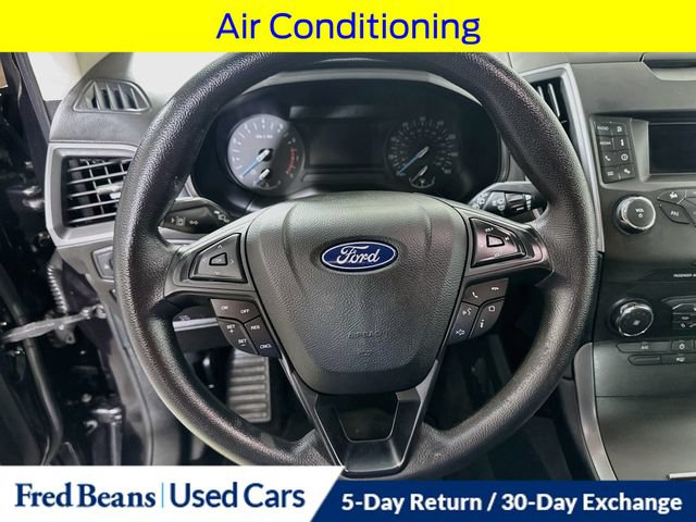 Certified 2019 Ford Edge SE FWD image 14
